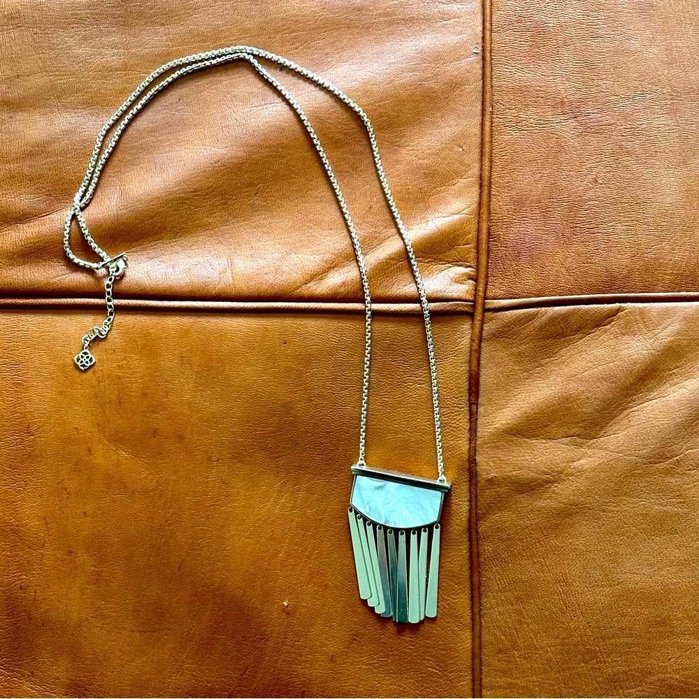KENDRA SCOTT Mother Of Pearl Gold Necklace